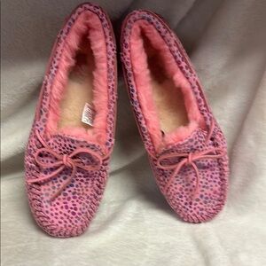 UGG Pink Dakota Kids Slipper with Spots Print